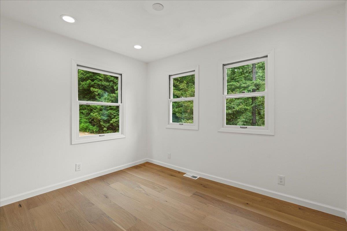 Detail Gallery Image 35 of 52 For 255 Cresci Rd, Los Gatos,  CA 95033 - 4 Beds | 3 Baths