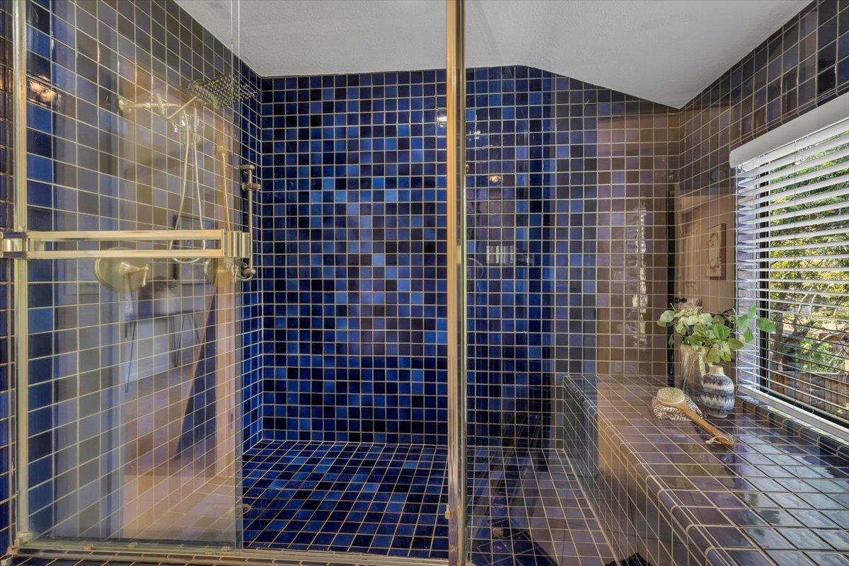 Detail Gallery Image 20 of 31 For 207 Palmer Dr, Los Gatos,  CA 95032 - 3 Beds | 2/1 Baths