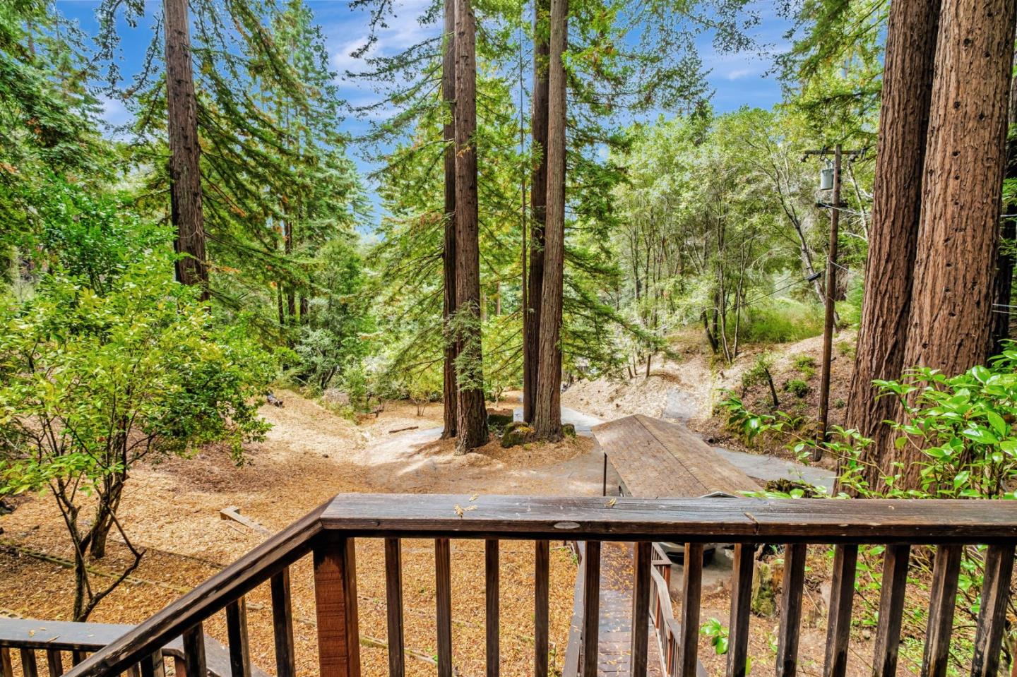 Detail Gallery Image 2 of 41 For 188 Park St, Boulder Creek,  CA 95006 - 3 Beds | 2/1 Baths