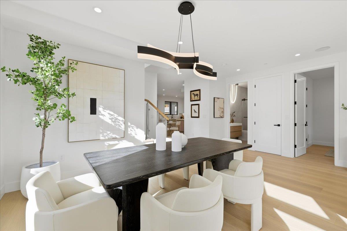 Detail Gallery Image 13 of 126 For 852 La Para Ave, Palo Alto,  CA 94306 - 4 Beds | 4 Baths