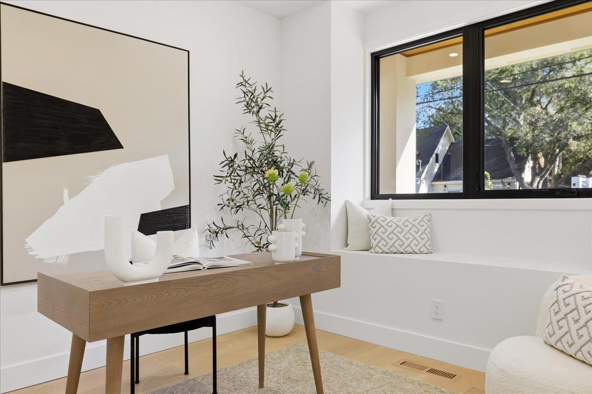 Detail Gallery Image 22 of 126 For 852 La Para Ave, Palo Alto,  CA 94306 - 4 Beds | 4 Baths