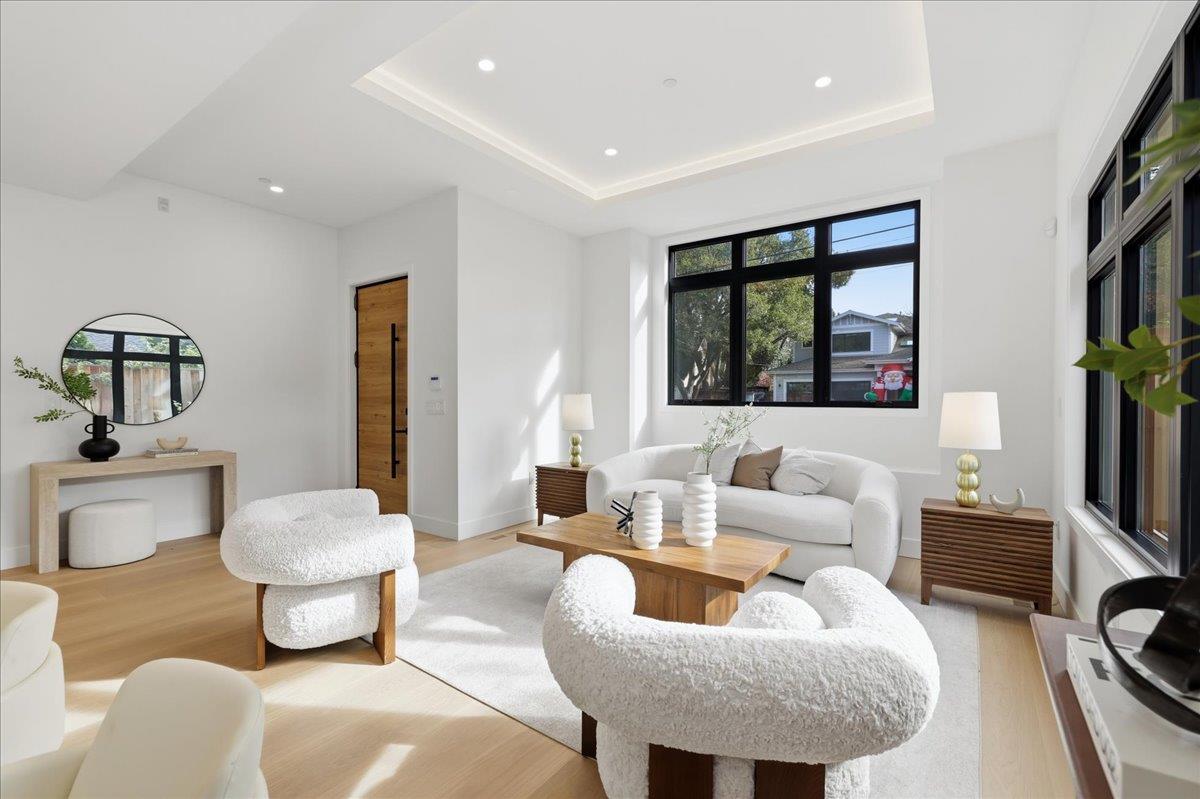 Detail Gallery Image 3 of 126 For 852 La Para Ave, Palo Alto,  CA 94306 - 4 Beds | 4 Baths