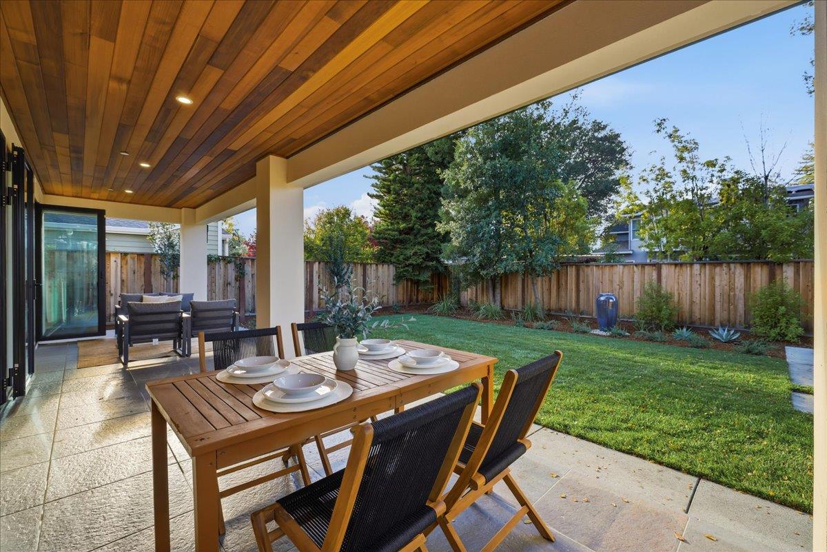 Detail Gallery Image 34 of 126 For 852 La Para Ave, Palo Alto,  CA 94306 - 4 Beds | 4 Baths