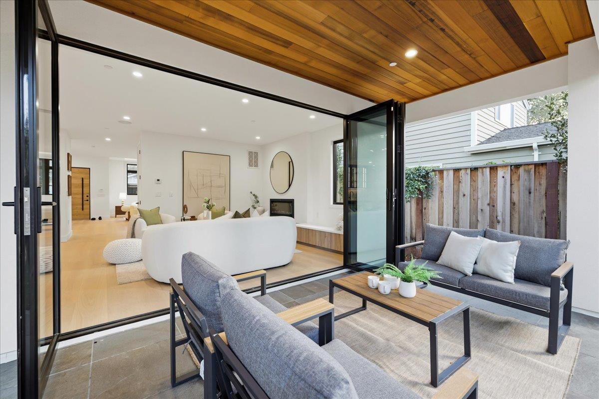 Detail Gallery Image 36 of 126 For 852 La Para Ave, Palo Alto,  CA 94306 - 4 Beds | 4 Baths