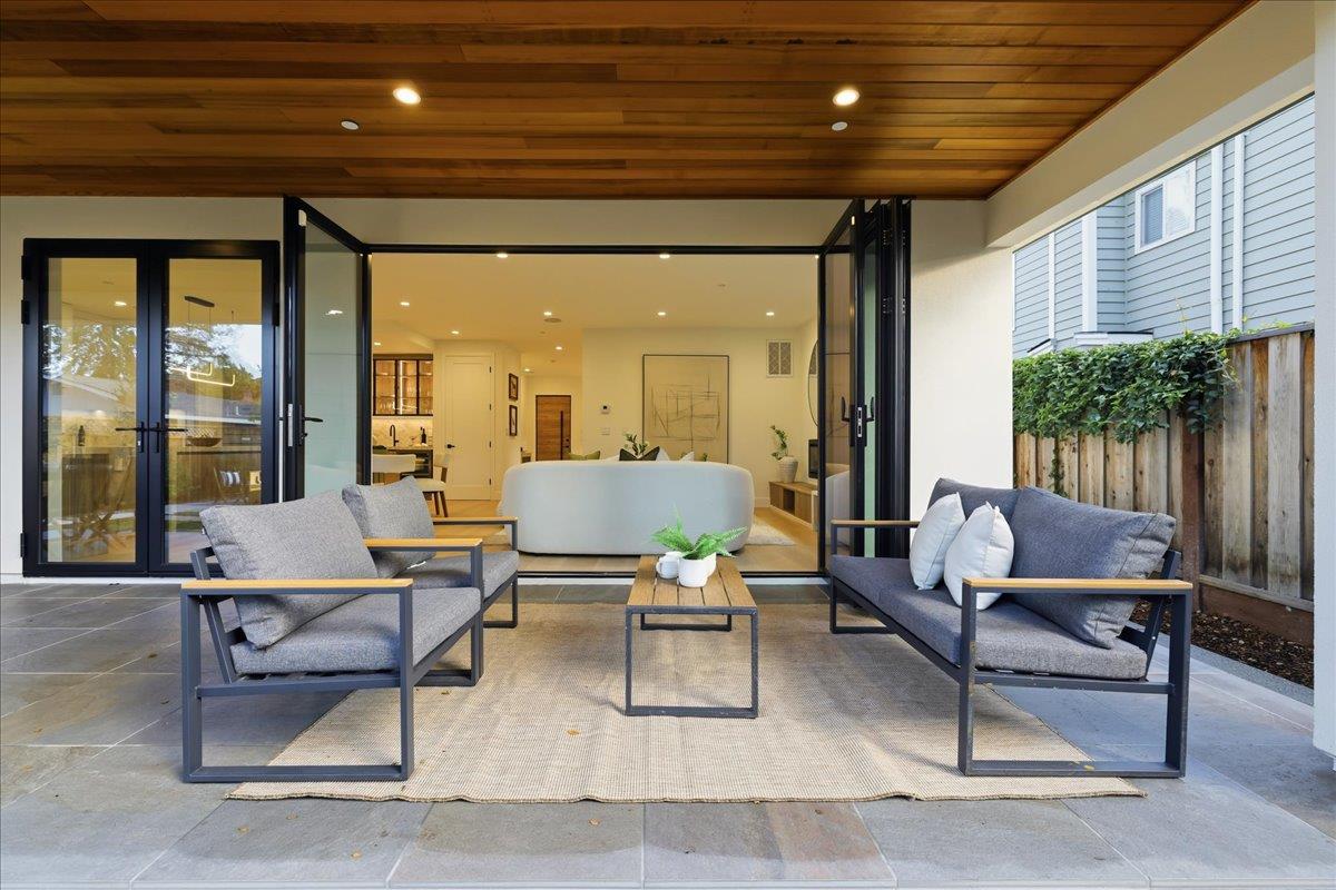 Detail Gallery Image 38 of 126 For 852 La Para Ave, Palo Alto,  CA 94306 - 4 Beds | 4 Baths