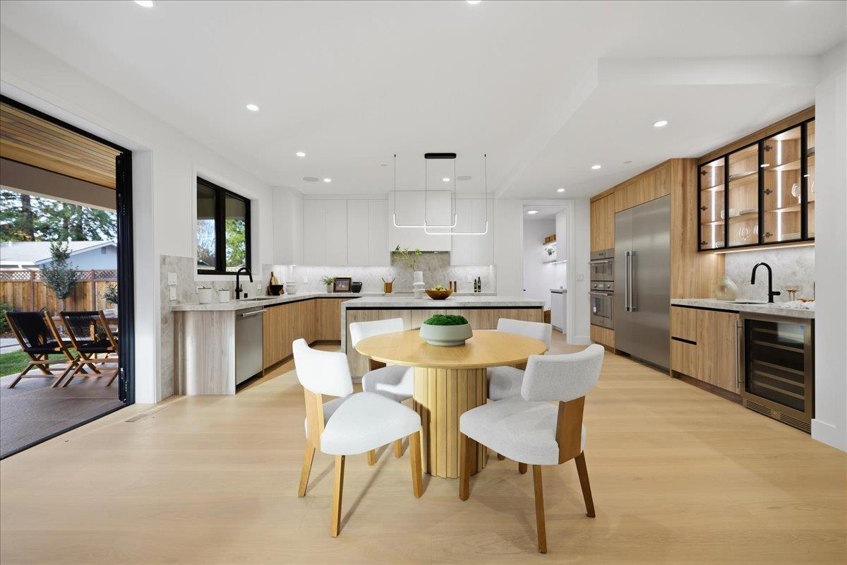 Detail Gallery Image 53 of 126 For 852 La Para Ave, Palo Alto,  CA 94306 - 4 Beds | 4 Baths