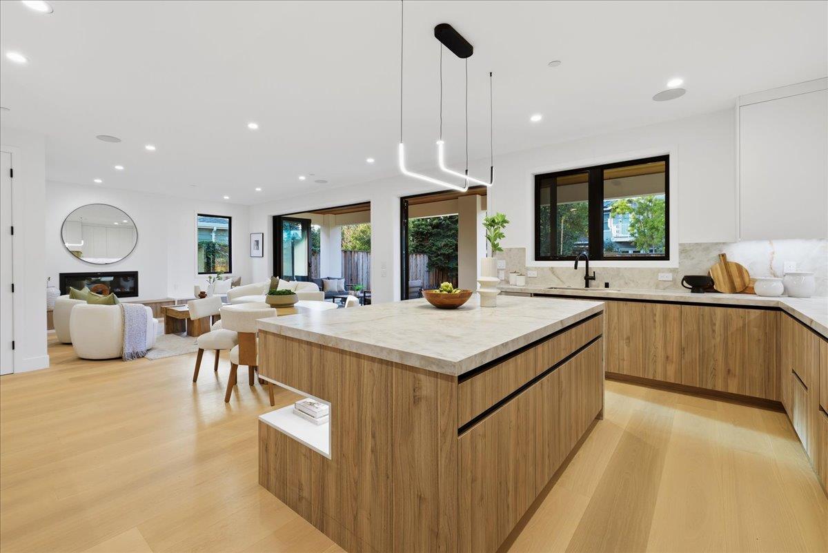 Detail Gallery Image 59 of 126 For 852 La Para Ave, Palo Alto,  CA 94306 - 4 Beds | 4 Baths