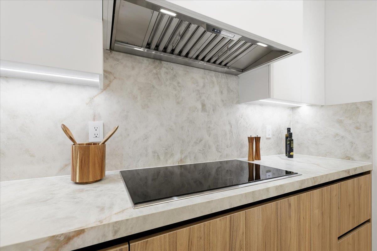 Detail Gallery Image 62 of 126 For 852 La Para Ave, Palo Alto,  CA 94306 - 4 Beds | 4 Baths