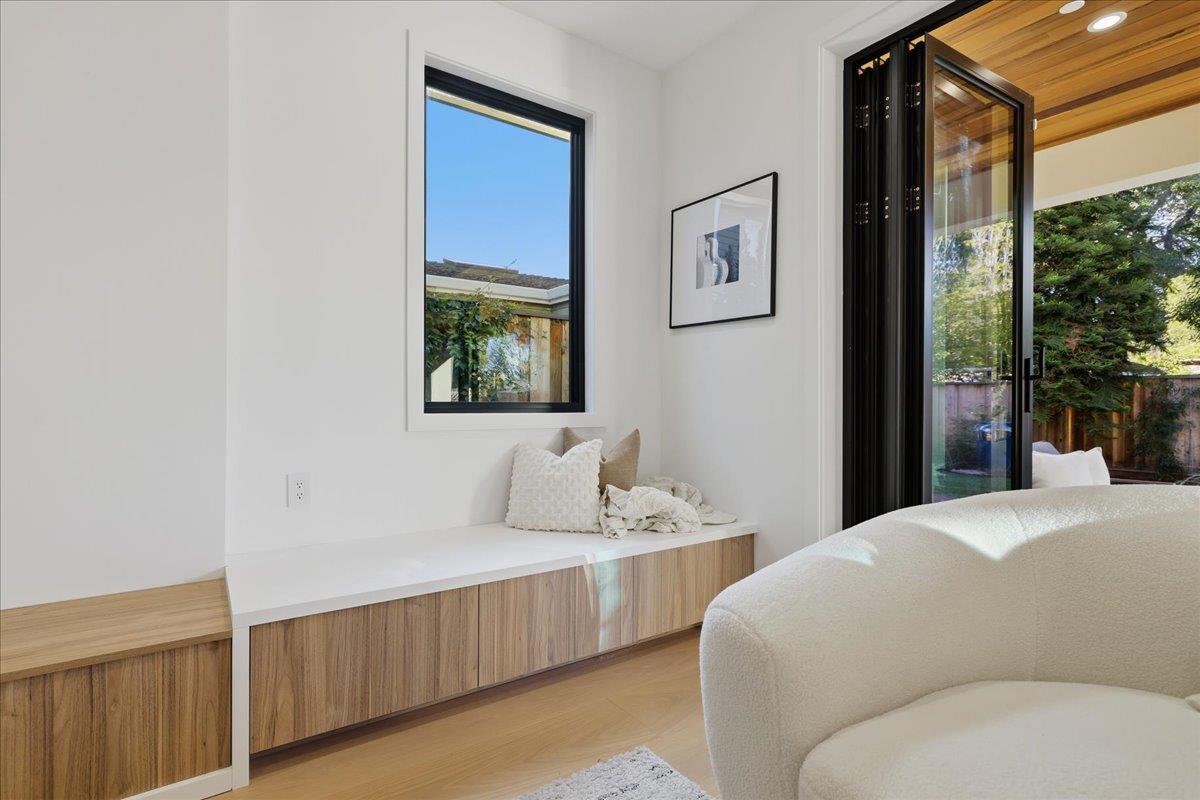 Detail Gallery Image 69 of 126 For 852 La Para Ave, Palo Alto,  CA 94306 - 4 Beds | 4 Baths