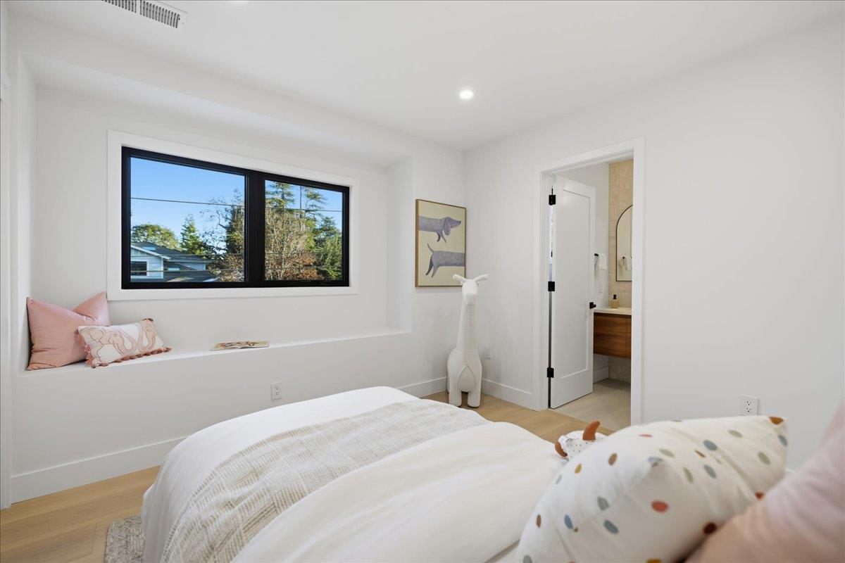 Detail Gallery Image 78 of 126 For 852 La Para Ave, Palo Alto,  CA 94306 - 4 Beds | 4 Baths