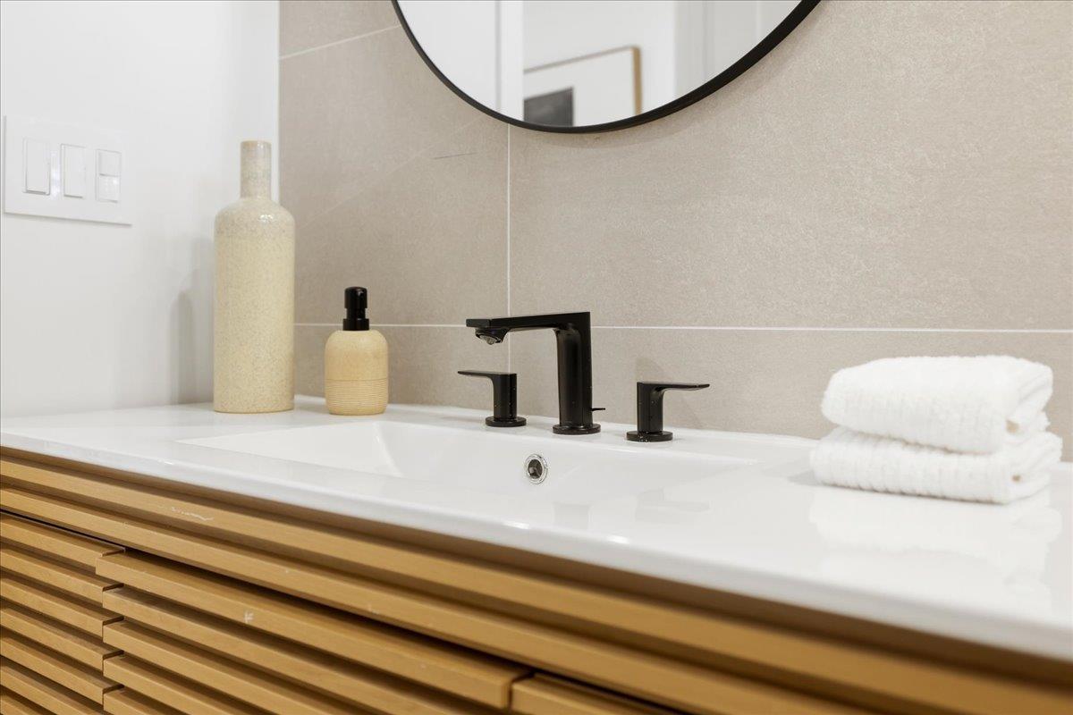 Detail Gallery Image 89 of 126 For 852 La Para Ave, Palo Alto,  CA 94306 - 4 Beds | 4 Baths