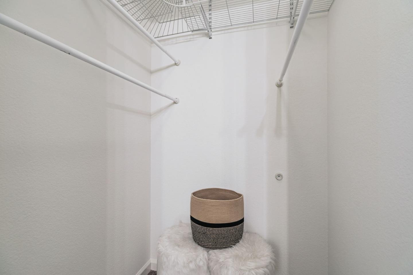 Detail Gallery Image 10 of 40 For 801 S Winchester Blvd #2401,  San Jose,  CA 95128 - 1 Beds | 1 Baths