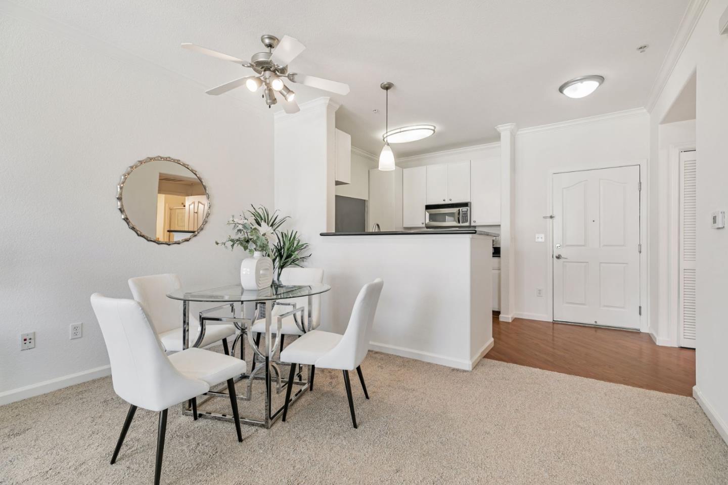 Detail Gallery Image 12 of 40 For 801 S Winchester Blvd #2401,  San Jose,  CA 95128 - 1 Beds | 1 Baths