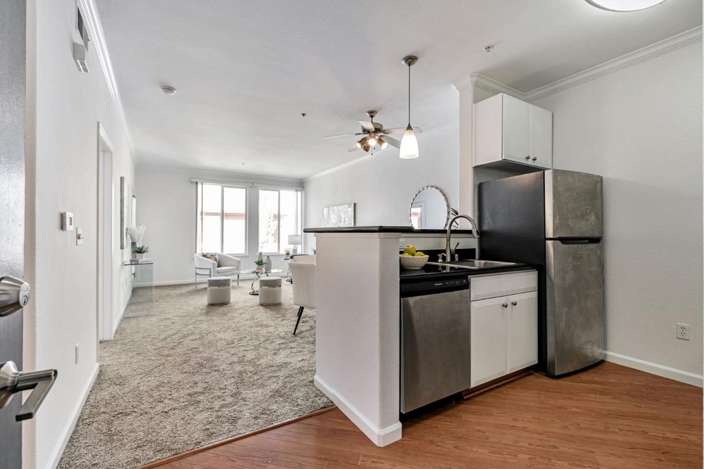 Detail Gallery Image 8 of 40 For 801 S Winchester Blvd #2401,  San Jose,  CA 95128 - 1 Beds | 1 Baths