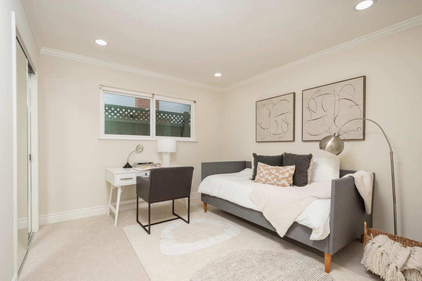 Detail Gallery Image 17 of 43 For 831 Schooner St, Foster City,  CA 94404 - 4 Beds | 3 Baths