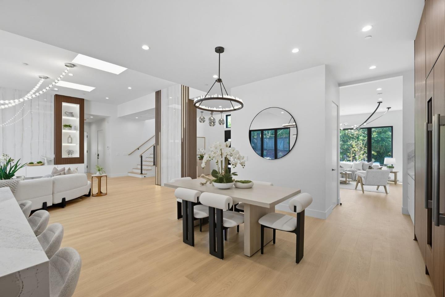 Detail Gallery Image 25 of 69 For 955 Monte Rosa Dr, Menlo Park,  CA 94025 - 6 Beds | 6/1 Baths