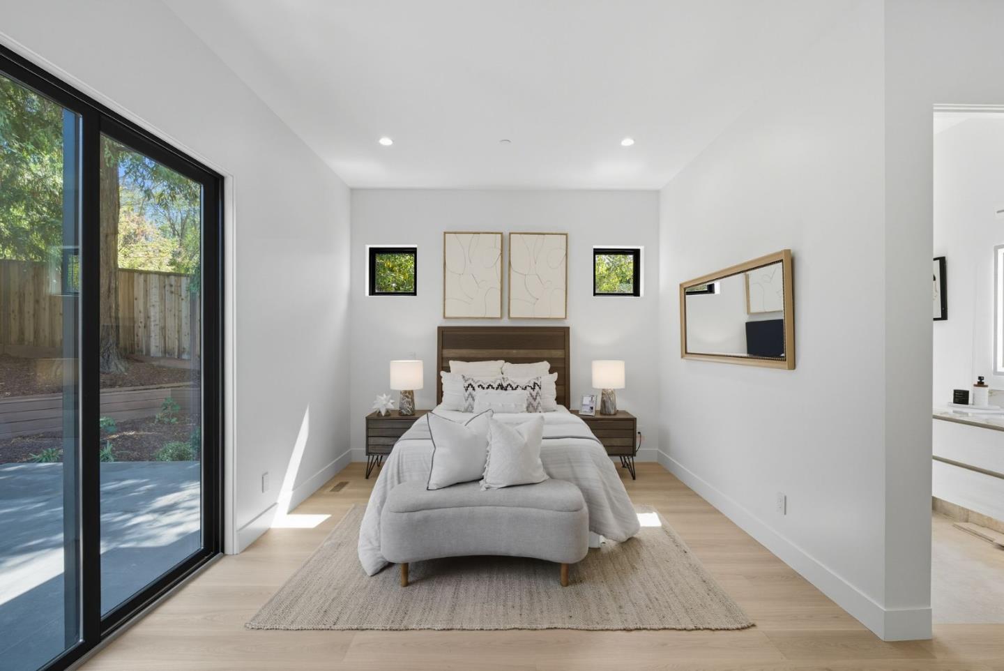 Detail Gallery Image 41 of 69 For 955 Monte Rosa Dr, Menlo Park,  CA 94025 - 6 Beds | 6/1 Baths