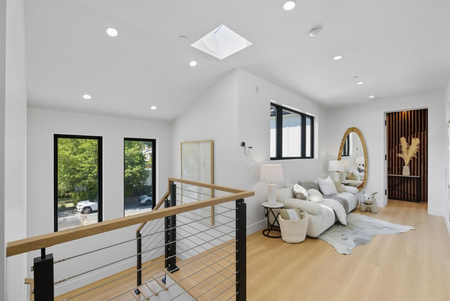Detail Gallery Image 44 of 69 For 955 Monte Rosa Dr, Menlo Park,  CA 94025 - 6 Beds | 6/1 Baths
