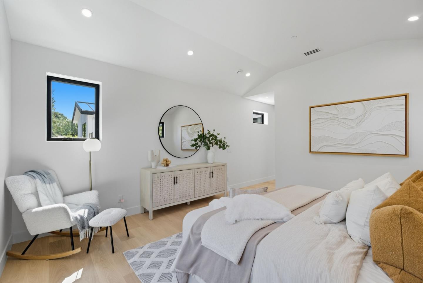 Detail Gallery Image 54 of 69 For 955 Monte Rosa Dr, Menlo Park,  CA 94025 - 6 Beds | 6/1 Baths