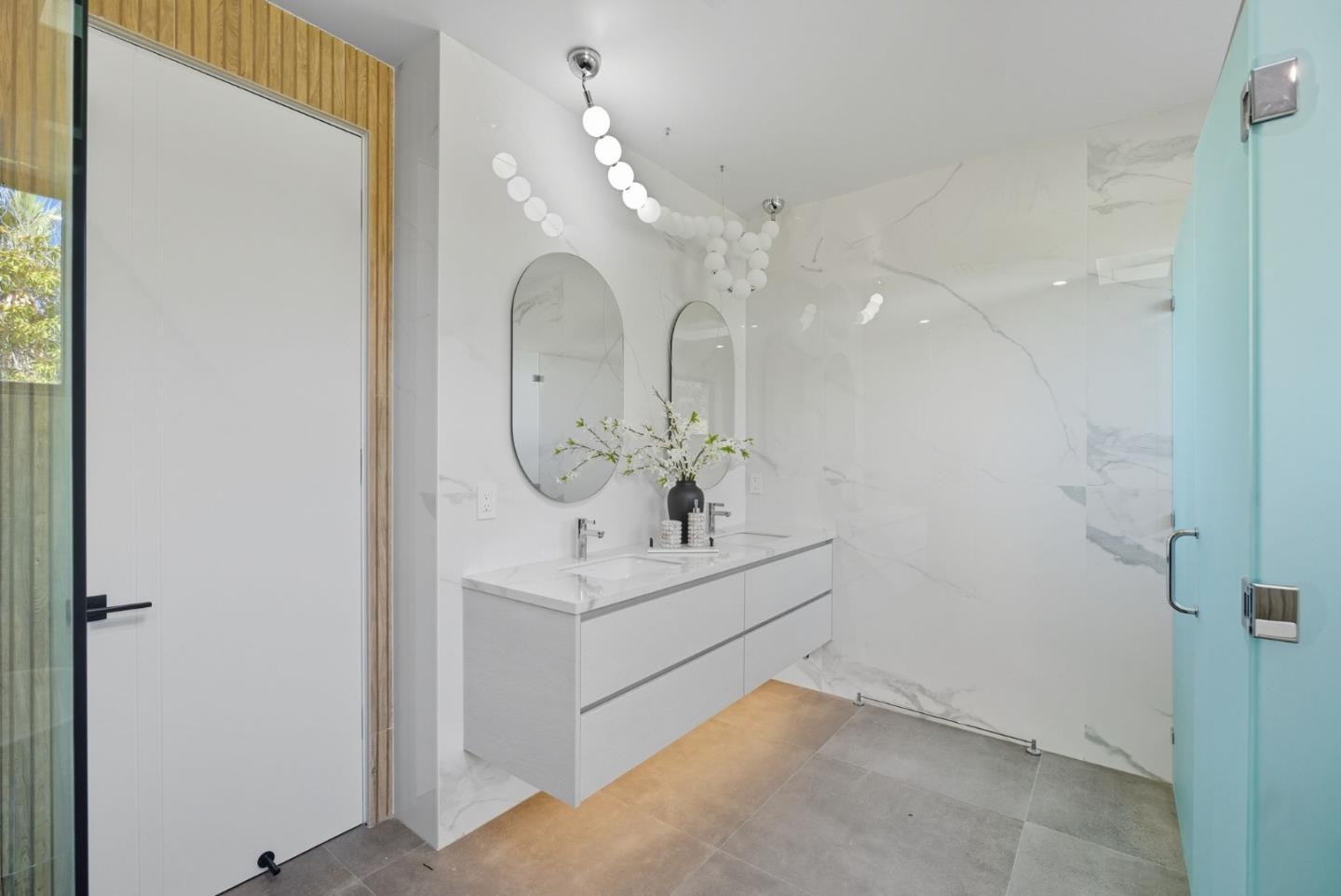 Detail Gallery Image 56 of 69 For 955 Monte Rosa Dr, Menlo Park,  CA 94025 - 6 Beds | 6/1 Baths