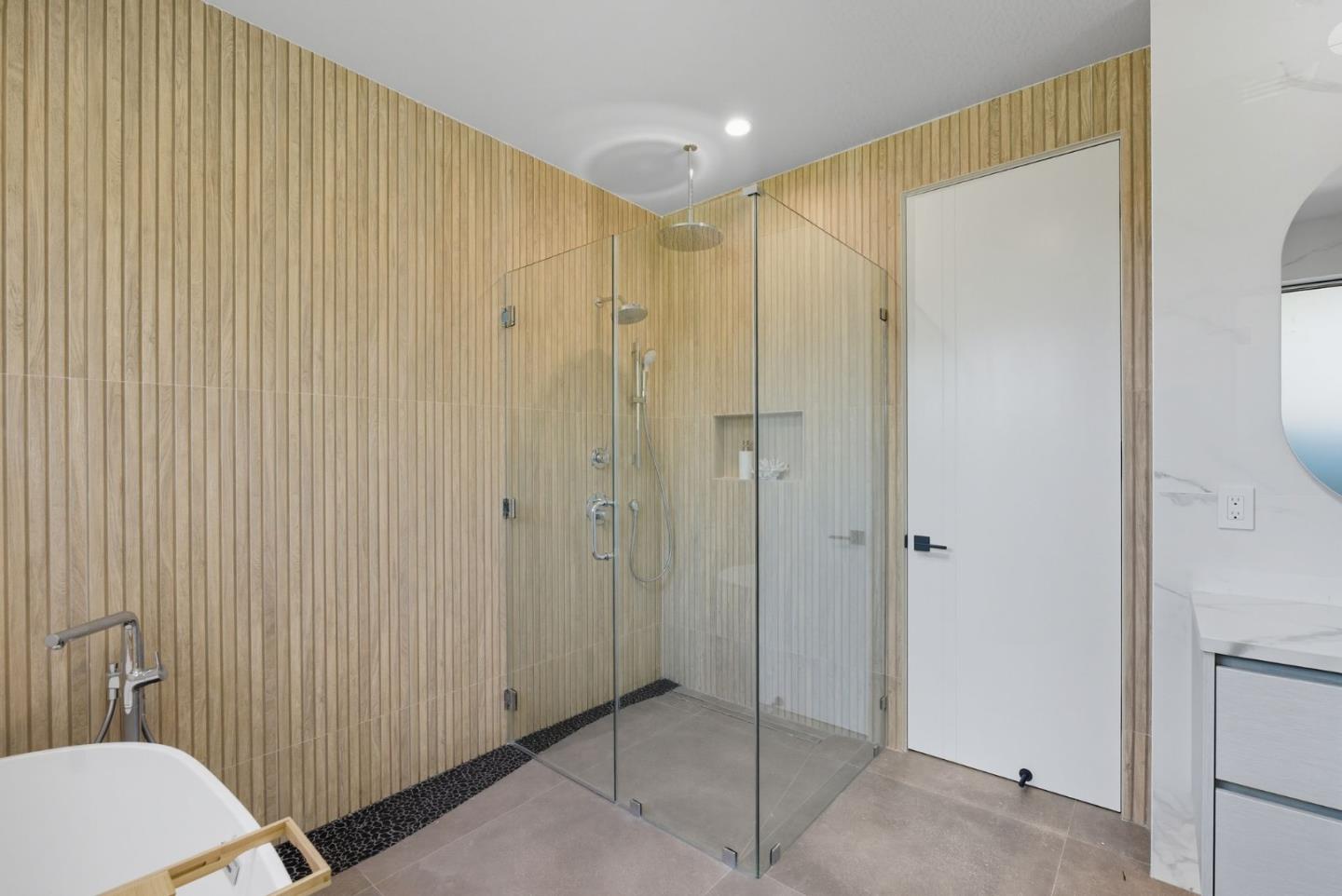 Detail Gallery Image 58 of 69 For 955 Monte Rosa Dr, Menlo Park,  CA 94025 - 6 Beds | 6/1 Baths