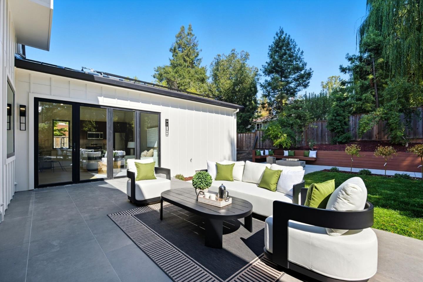 Detail Gallery Image 6 of 69 For 955 Monte Rosa Dr, Menlo Park,  CA 94025 - 6 Beds | 6/1 Baths