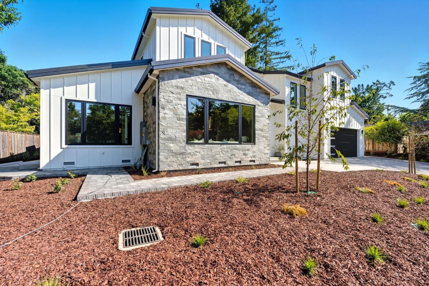 Detail Gallery Image 65 of 69 For 955 Monte Rosa Dr, Menlo Park,  CA 94025 - 6 Beds | 6/1 Baths
