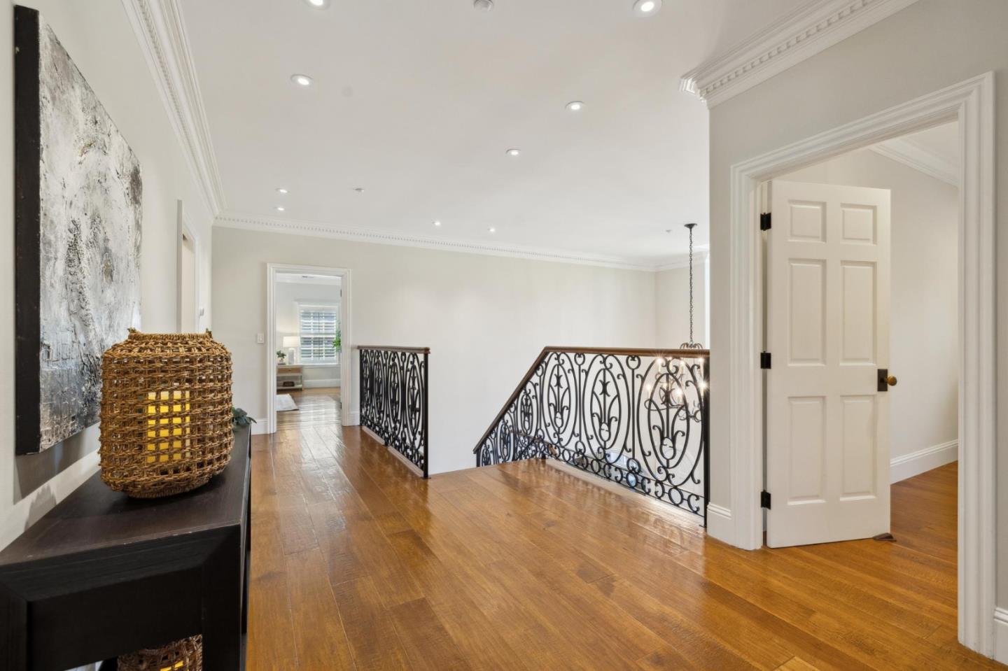 Detail Gallery Image 111 of 153 For 125 Stonepine Rd, Hillsborough,  CA 94010 - 5 Beds | 5/1 Baths