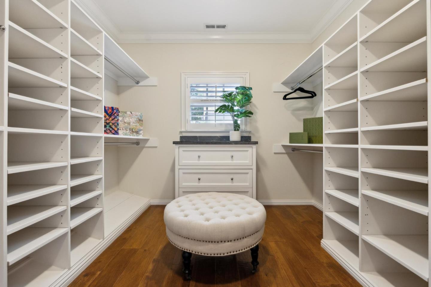 Detail Gallery Image 118 of 153 For 125 Stonepine Rd, Hillsborough,  CA 94010 - 5 Beds | 5/1 Baths