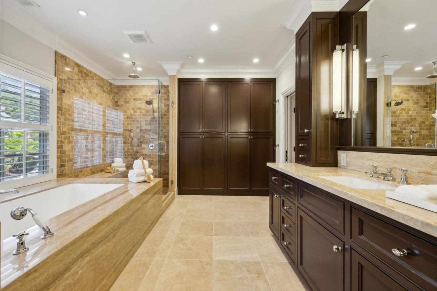 Detail Gallery Image 124 of 153 For 125 Stonepine Rd, Hillsborough,  CA 94010 - 5 Beds | 5/1 Baths