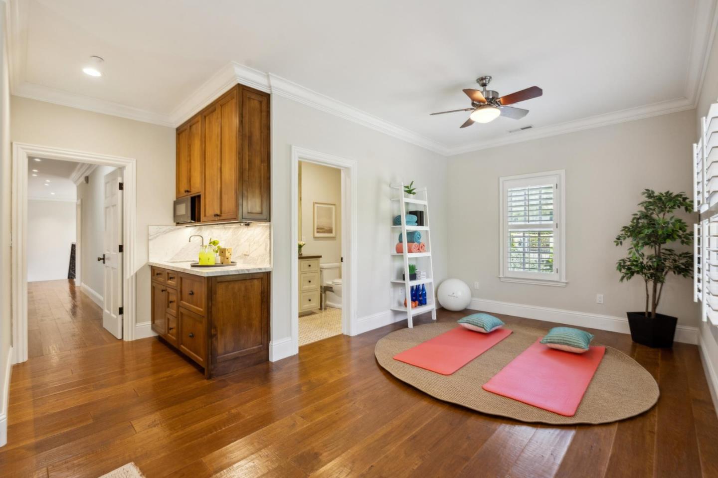 Detail Gallery Image 136 of 153 For 125 Stonepine Rd, Hillsborough,  CA 94010 - 5 Beds | 5/1 Baths