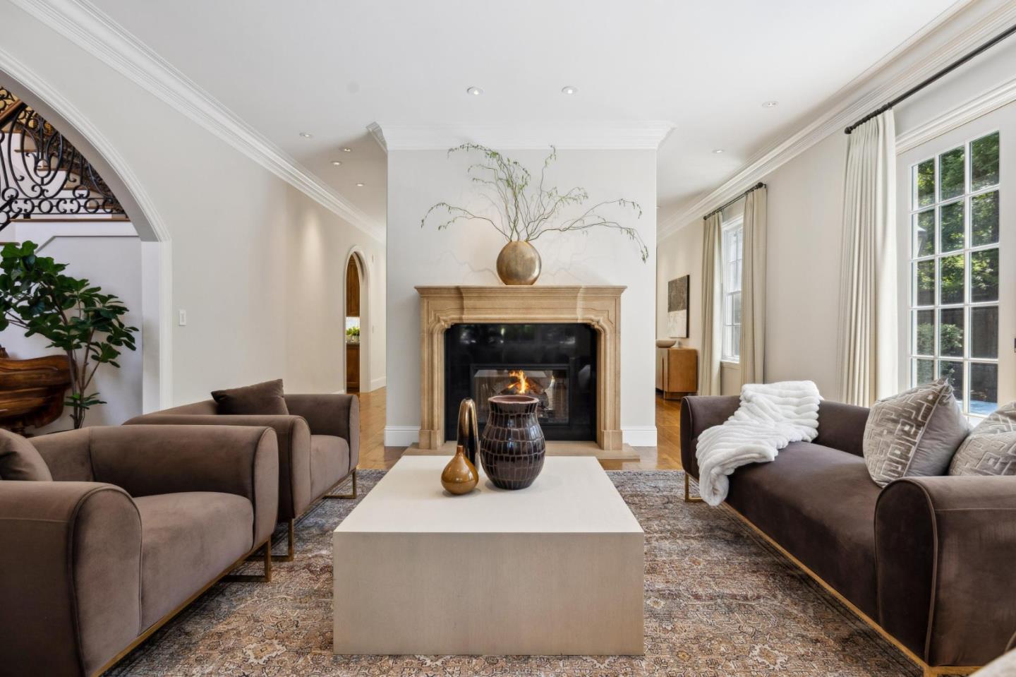 Detail Gallery Image 35 of 153 For 125 Stonepine Rd, Hillsborough,  CA 94010 - 5 Beds | 5/1 Baths