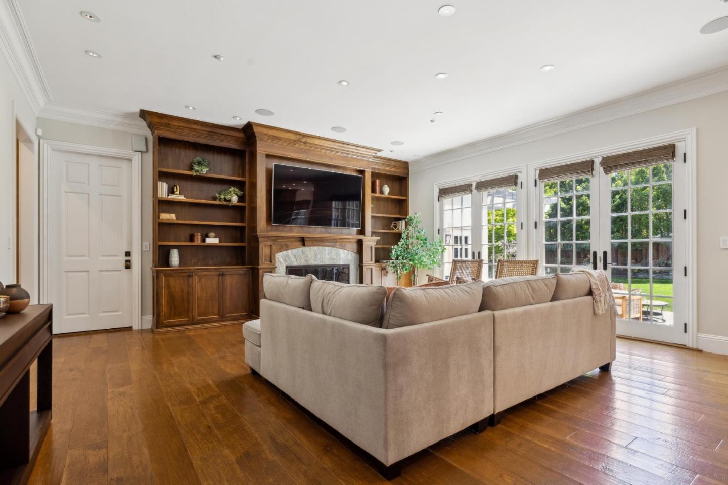 Detail Gallery Image 46 of 153 For 125 Stonepine Rd, Hillsborough,  CA 94010 - 5 Beds | 5/1 Baths
