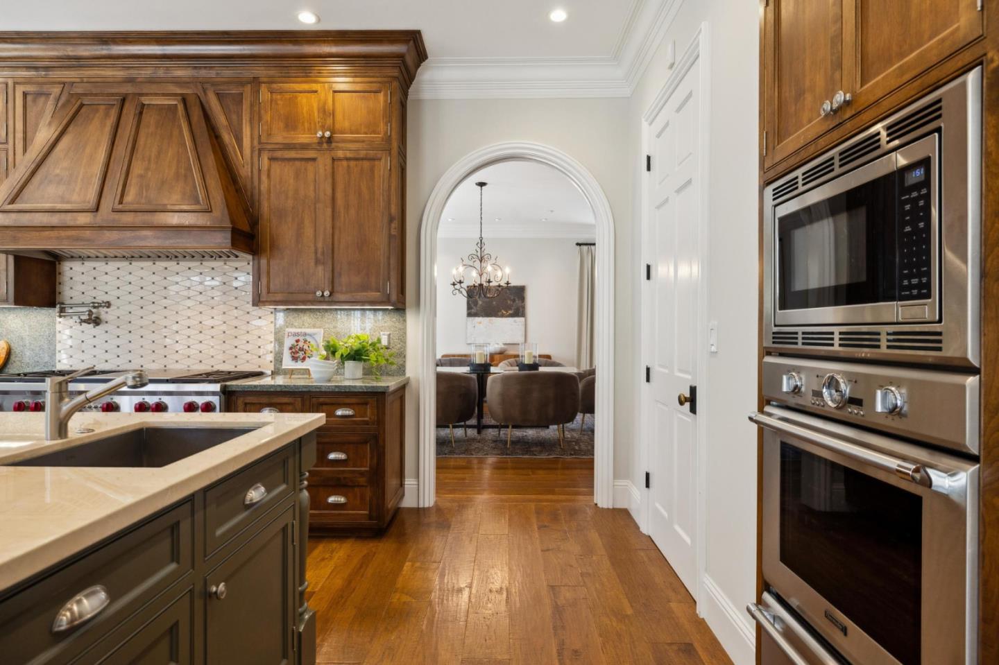 Detail Gallery Image 56 of 153 For 125 Stonepine Rd, Hillsborough,  CA 94010 - 5 Beds | 5/1 Baths