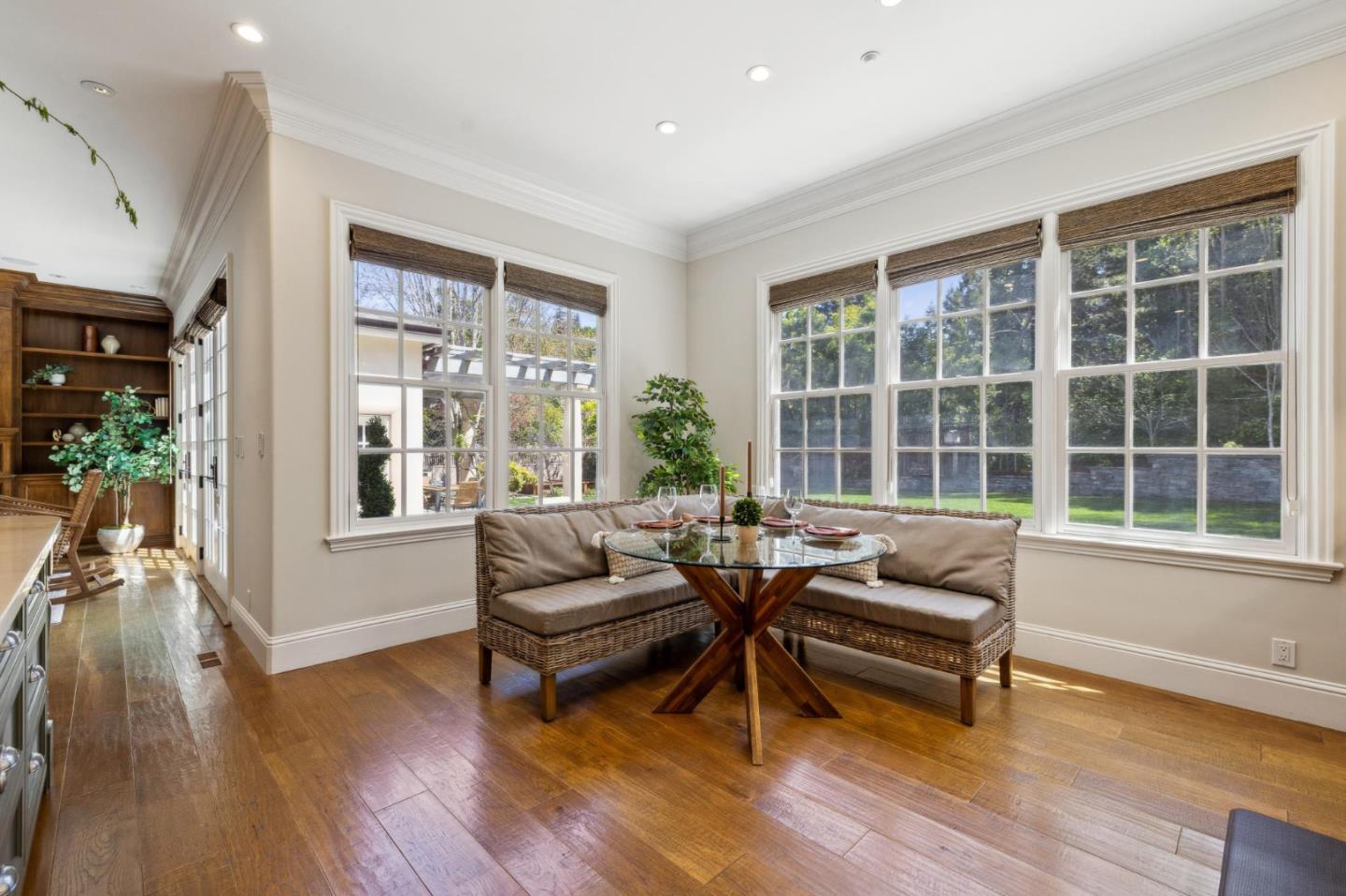 Detail Gallery Image 62 of 153 For 125 Stonepine Rd, Hillsborough,  CA 94010 - 5 Beds | 5/1 Baths
