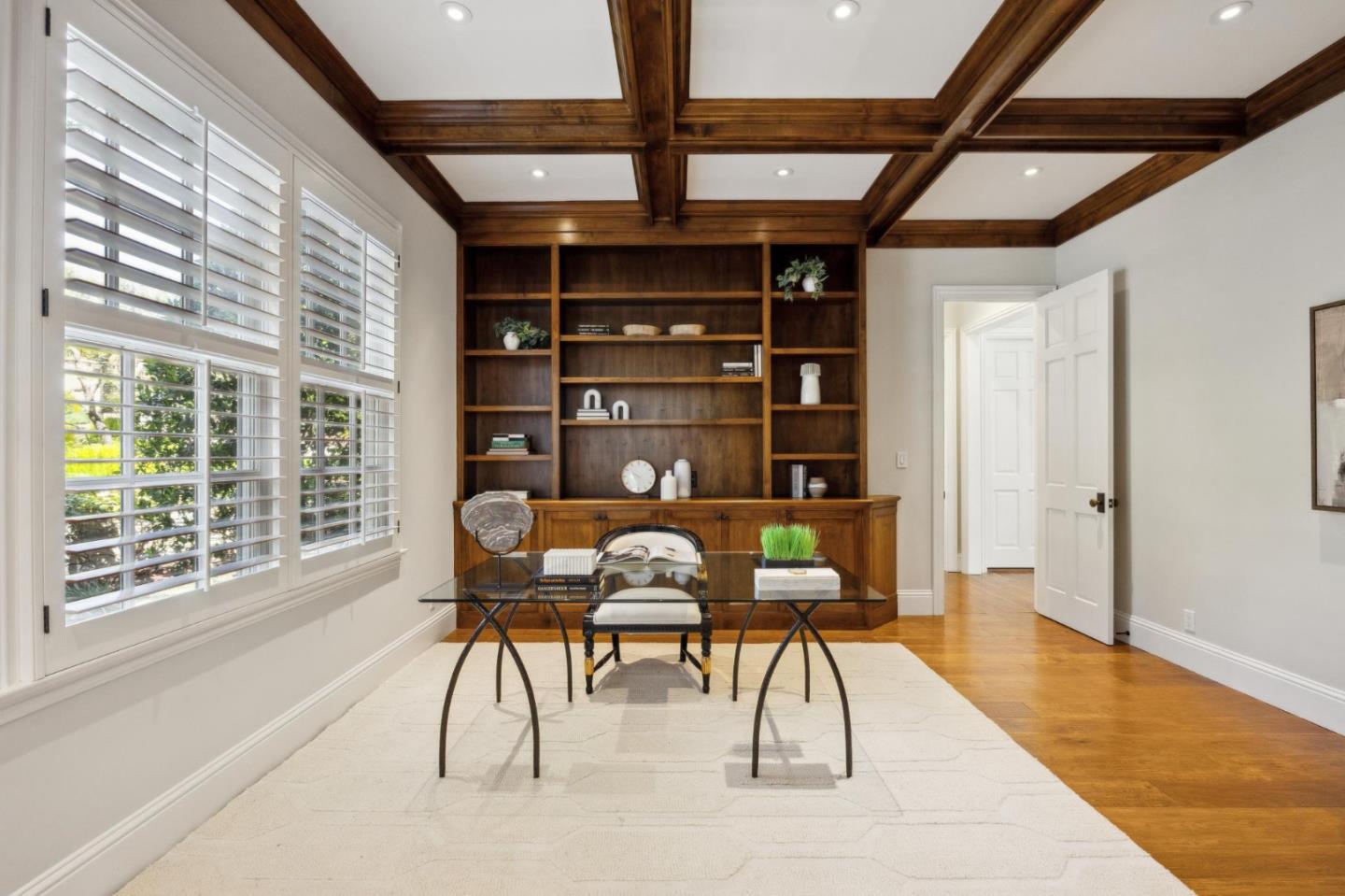 Detail Gallery Image 69 of 153 For 125 Stonepine Rd, Hillsborough,  CA 94010 - 5 Beds | 5/1 Baths