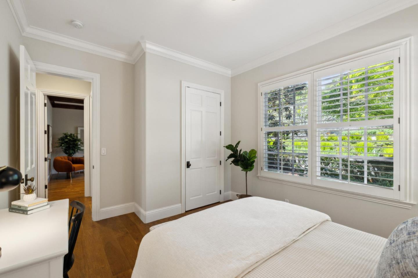 Detail Gallery Image 74 of 153 For 125 Stonepine Rd, Hillsborough,  CA 94010 - 5 Beds | 5/1 Baths