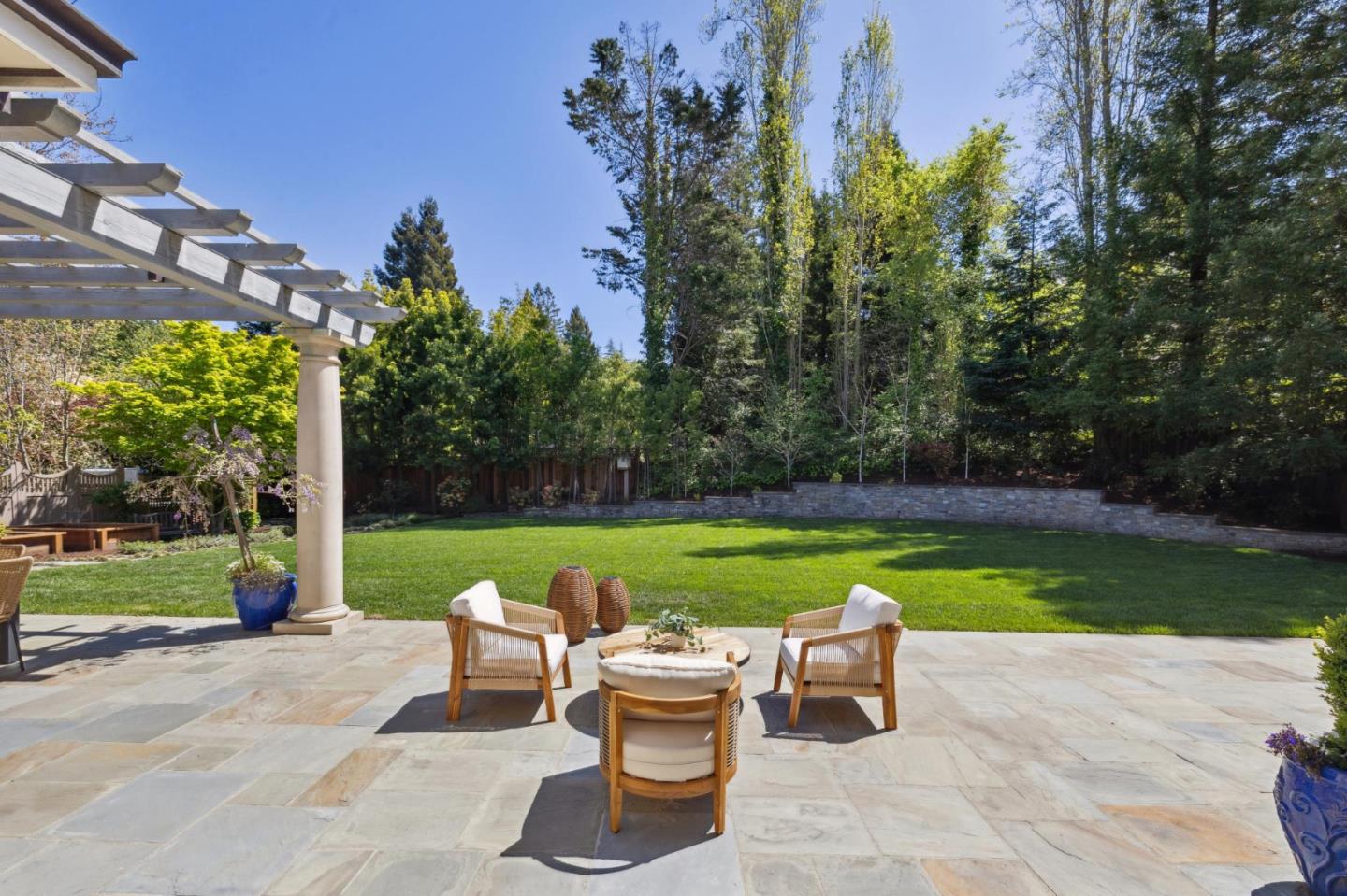 Detail Gallery Image 77 of 153 For 125 Stonepine Rd, Hillsborough,  CA 94010 - 5 Beds | 5/1 Baths