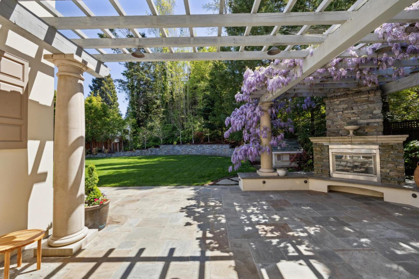 Detail Gallery Image 84 of 153 For 125 Stonepine Rd, Hillsborough,  CA 94010 - 5 Beds | 5/1 Baths