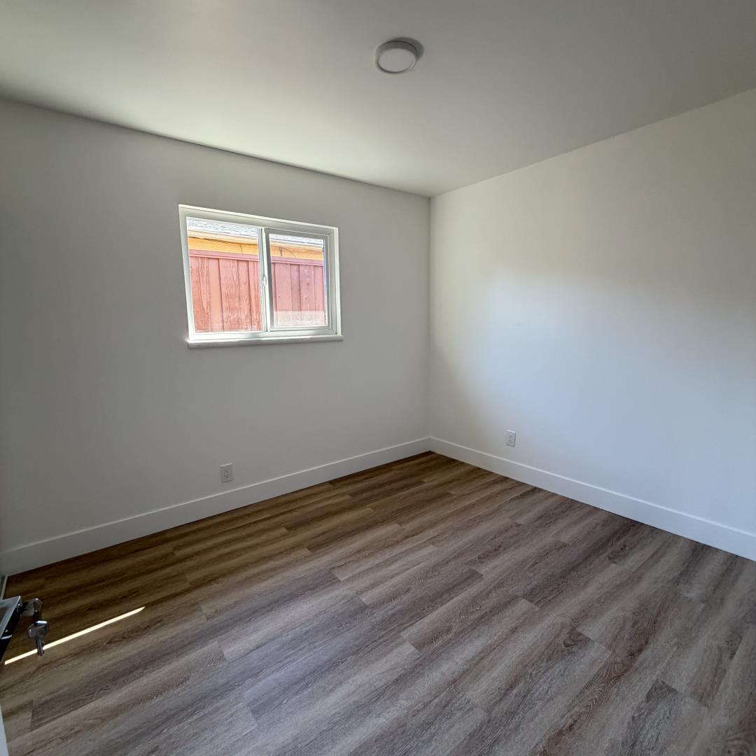 Detail Gallery Image 10 of 28 For 4016 San Bernardino Way, San Jose,  CA 95111 - 4 Beds | 2 Baths
