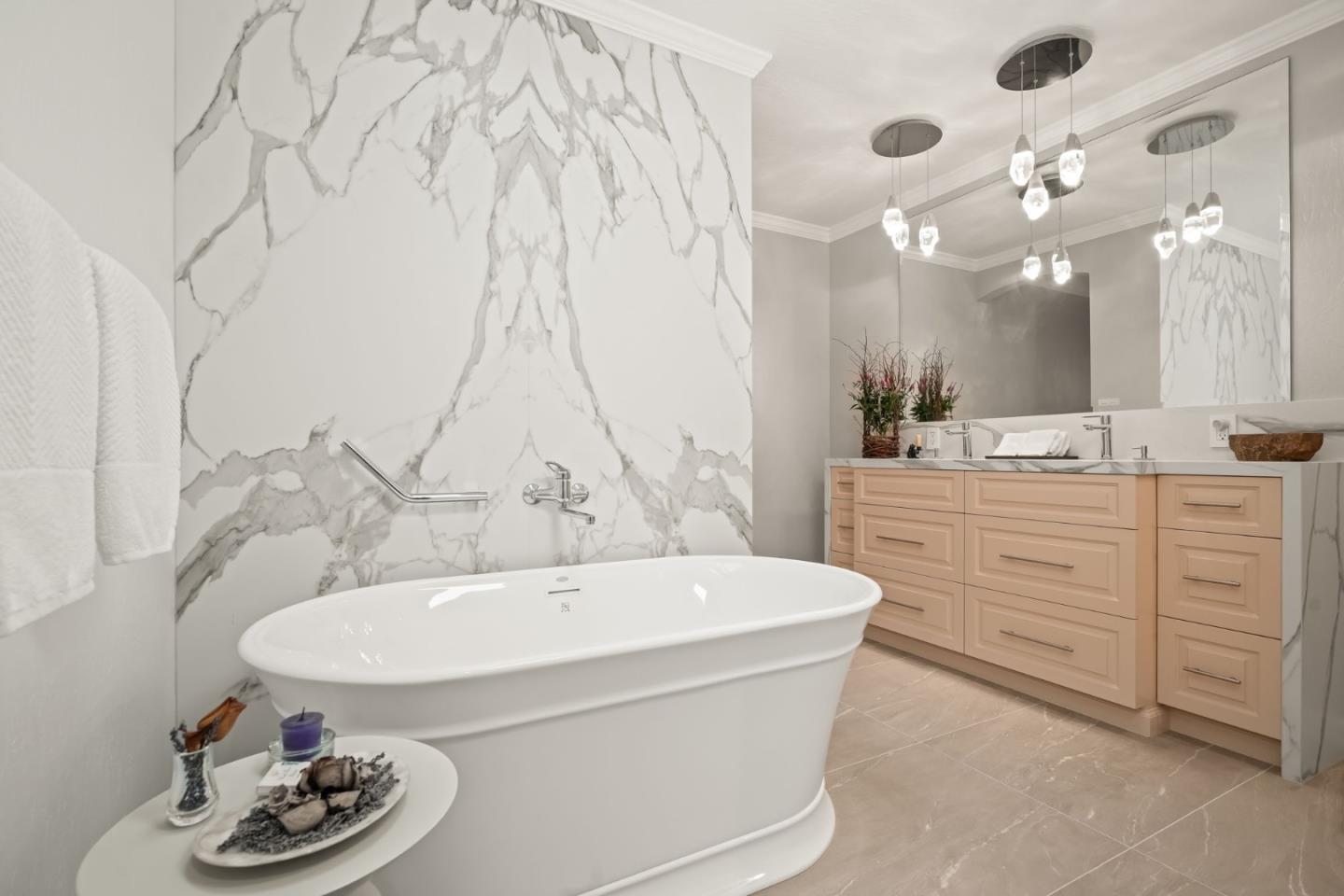 Detail Gallery Image 17 of 43 For 935 Monte Rosa Dr, Menlo Park,  CA 94025 - 3 Beds | 2/1 Baths