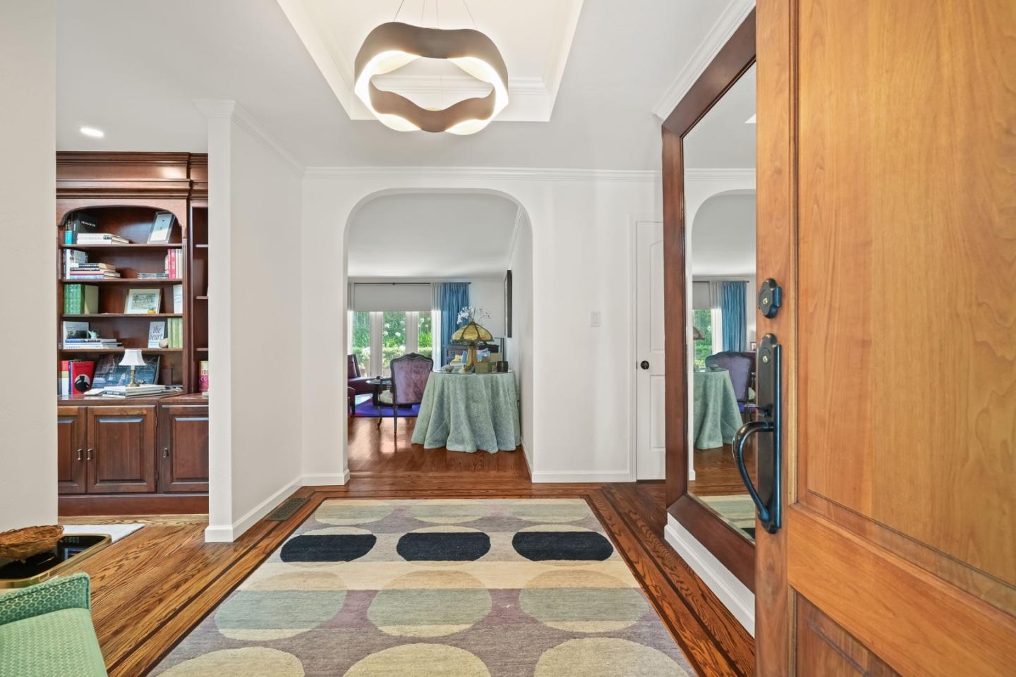 Detail Gallery Image 4 of 43 For 935 Monte Rosa Dr, Menlo Park,  CA 94025 - 3 Beds | 2/1 Baths