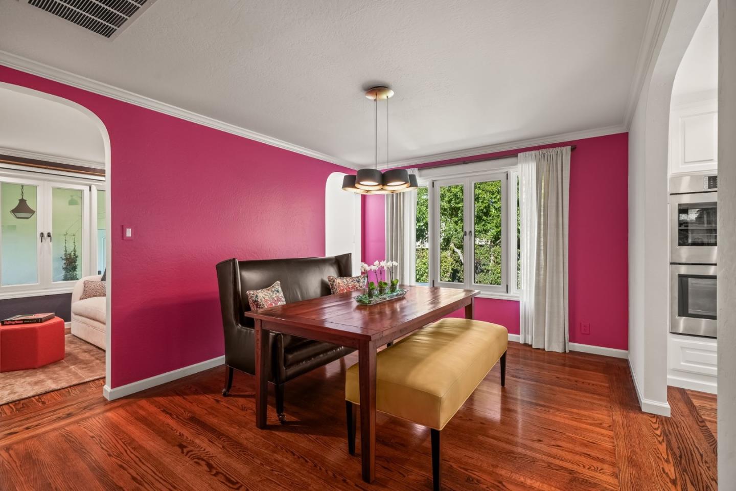 Detail Gallery Image 7 of 43 For 935 Monte Rosa Dr, Menlo Park,  CA 94025 - 3 Beds | 2/1 Baths