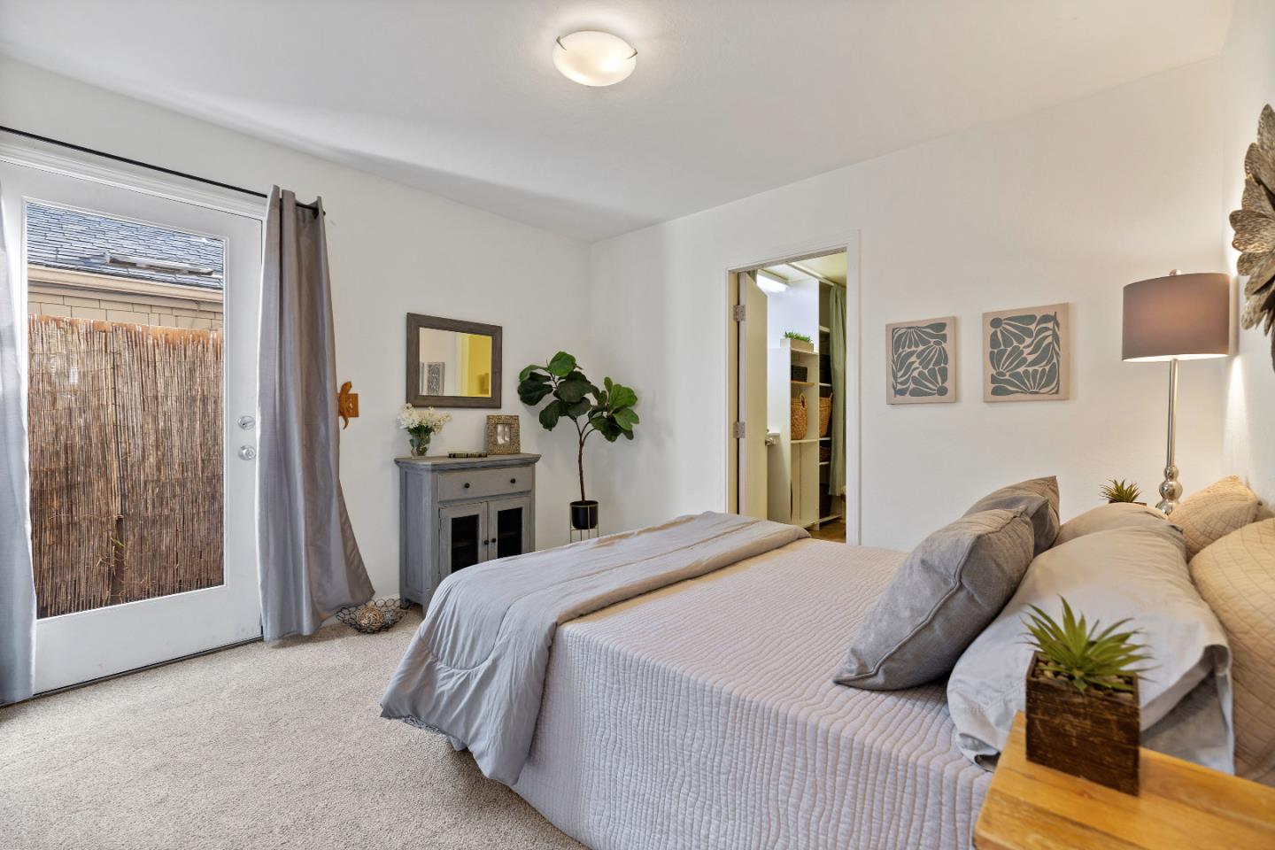 Detail Gallery Image 15 of 21 For 3614 Moana Way, Santa Cruz,  CA 95062 - 2 Beds | 1 Baths