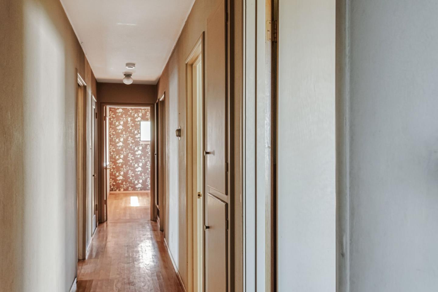 Detail Gallery Image 18 of 42 For 2224 Ensenada Way, San Mateo,  CA 94403 - 3 Beds | 2 Baths