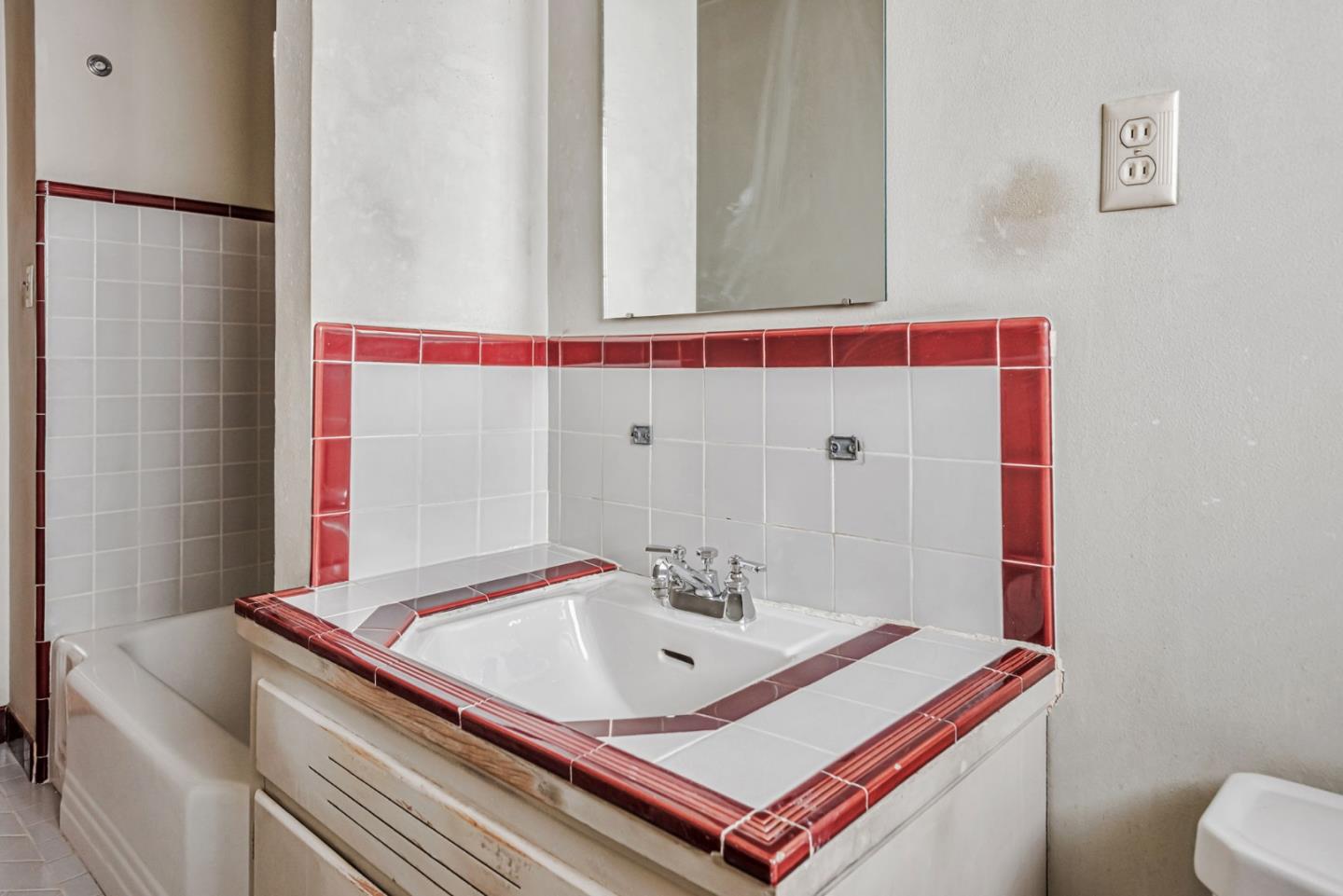 Detail Gallery Image 30 of 42 For 2224 Ensenada Way, San Mateo,  CA 94403 - 3 Beds | 2 Baths