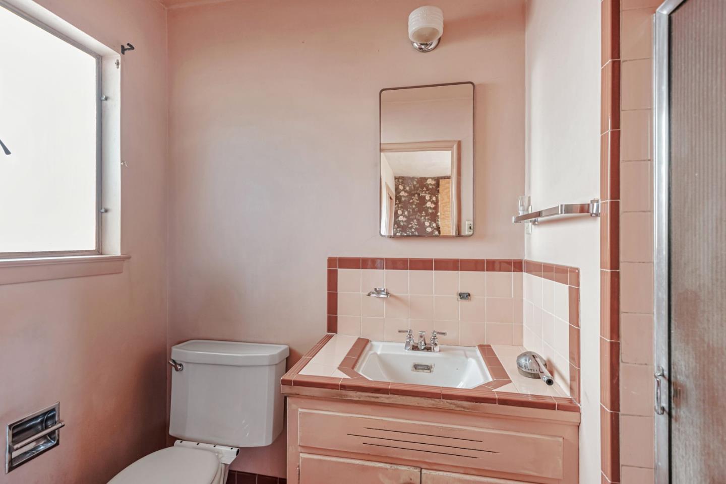 Detail Gallery Image 31 of 42 For 2224 Ensenada Way, San Mateo,  CA 94403 - 3 Beds | 2 Baths