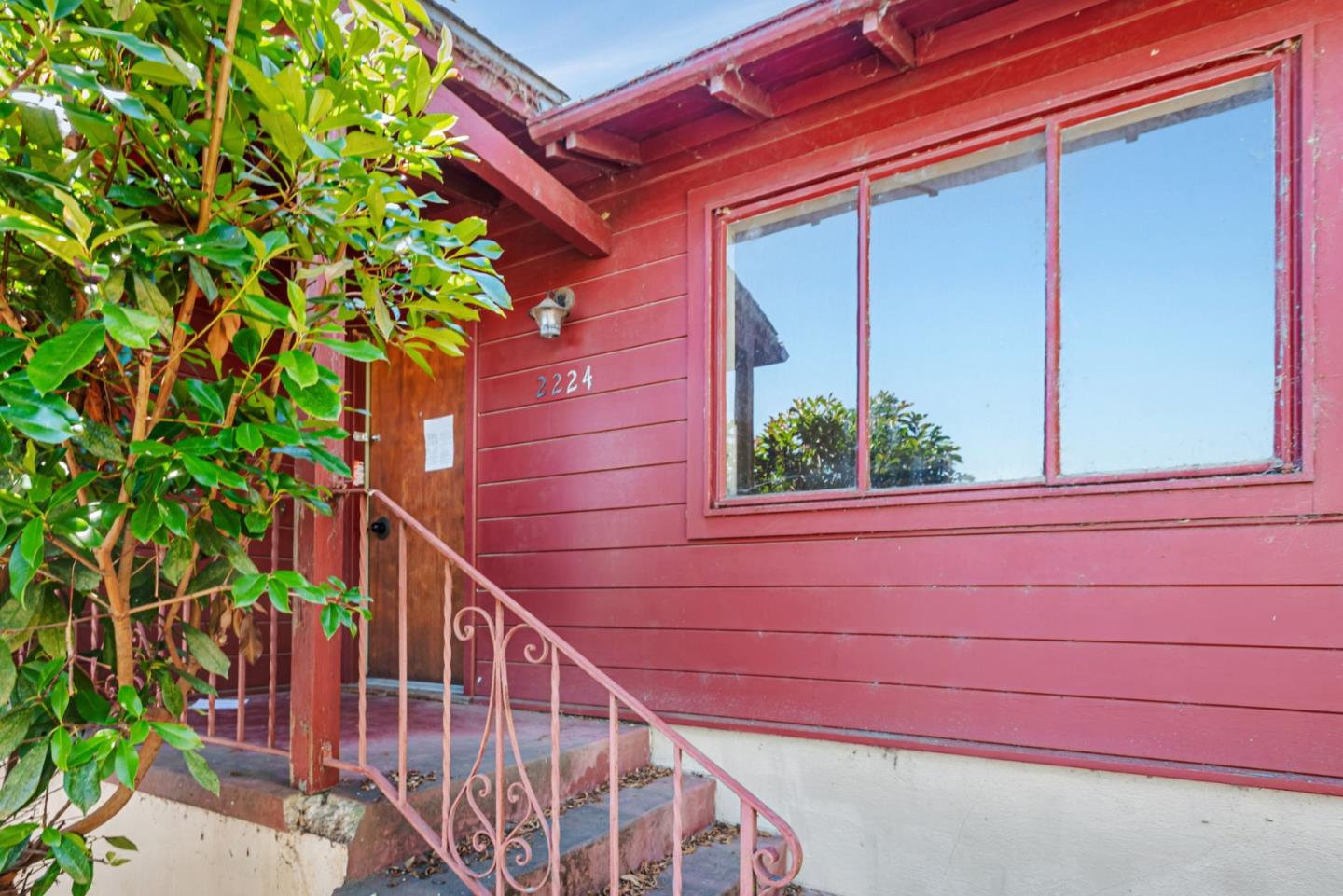 Detail Gallery Image 4 of 42 For 2224 Ensenada Way, San Mateo,  CA 94403 - 3 Beds | 2 Baths