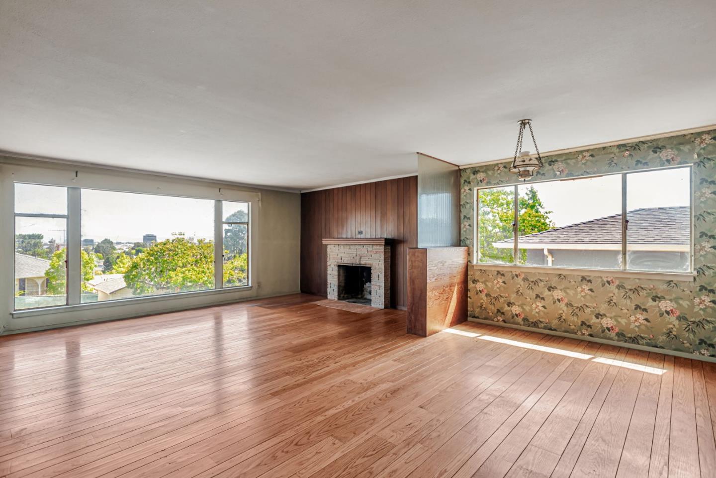 Detail Gallery Image 5 of 42 For 2224 Ensenada Way, San Mateo,  CA 94403 - 3 Beds | 2 Baths