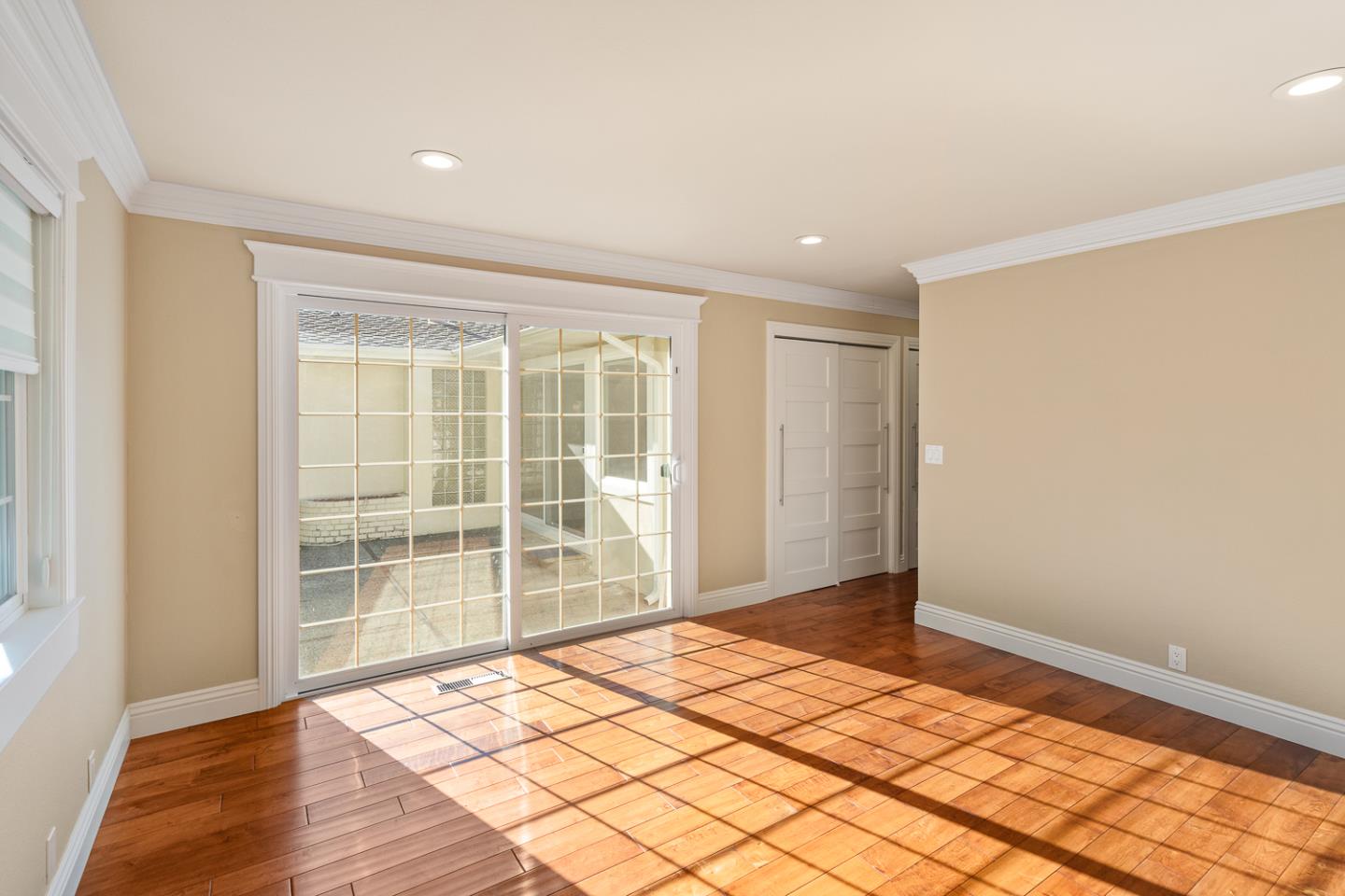 Detail Gallery Image 27 of 40 For 2726 El Prado Rd, Burlingame,  CA 94010 - 3 Beds | 2 Baths